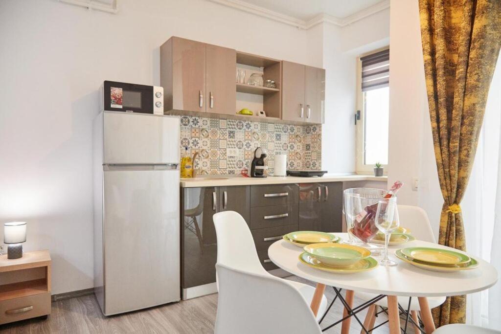 Lemon Bite Studio Stefan Building Năvodari Екстериор снимка