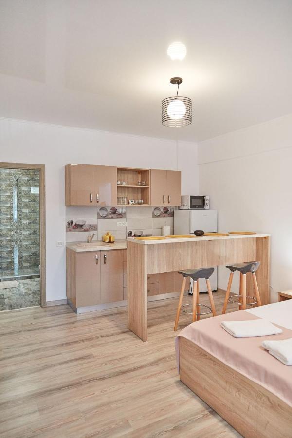 Lemon Bite Studio Stefan Building Năvodari Екстериор снимка
